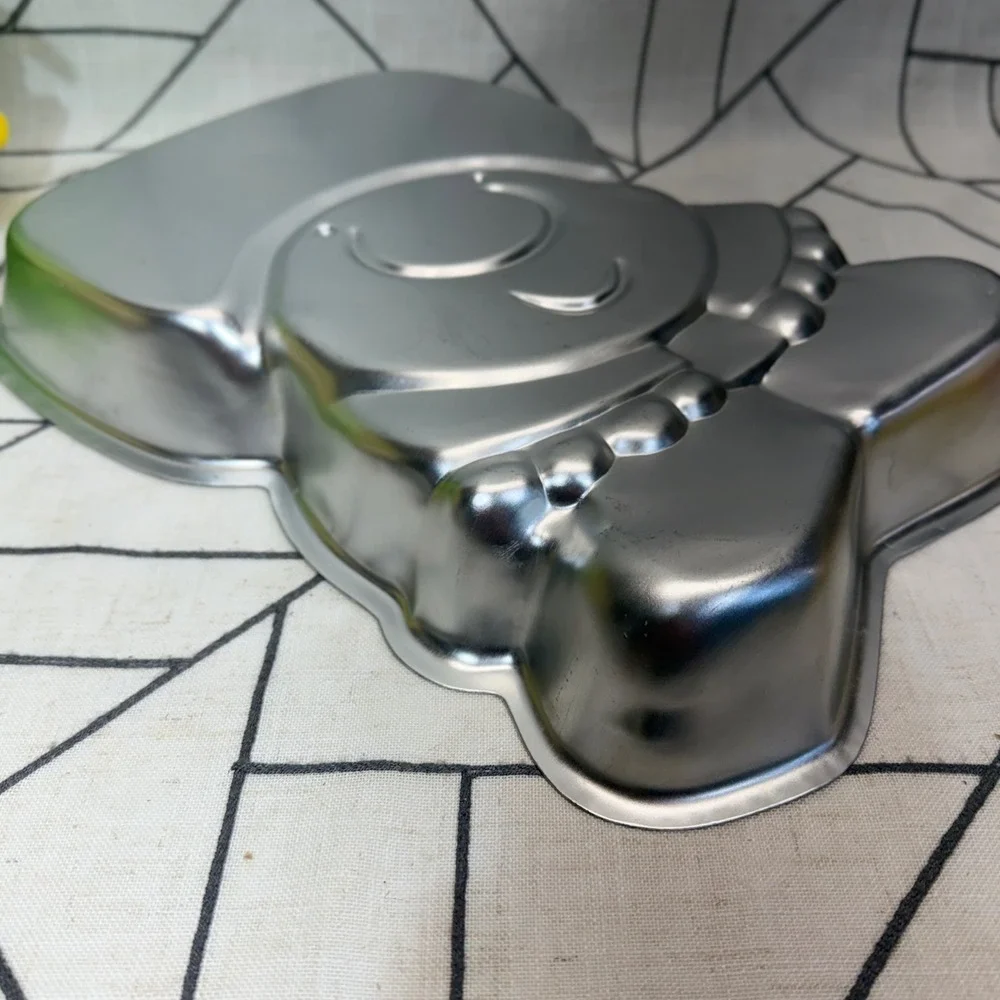Wilton Ziggy Cake Pan 14x10 Silver Vintage 1978 Character Aluminum 502-7628